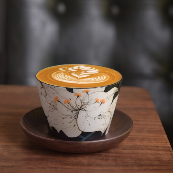 Hand-painted Lily Flower Ceramic Coffee Mug on a Plate, Nordic style Perfect for Relaxing Tea Time