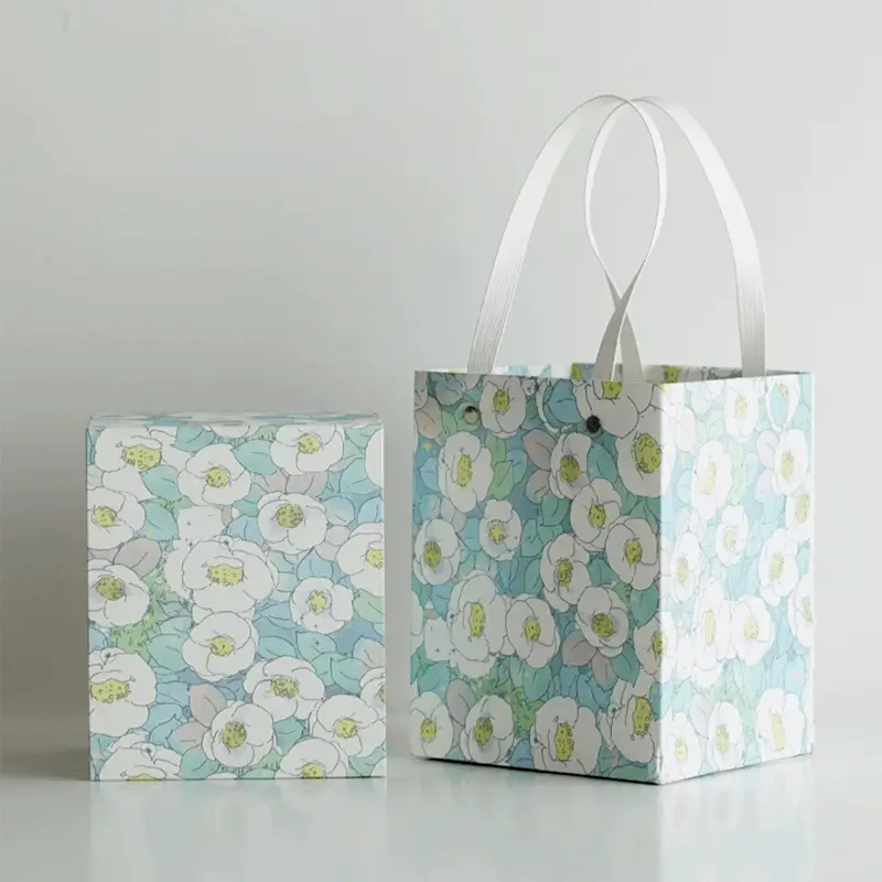 Gift packaging for a handmade ceramic mug, featuring a minimalist box and natural filling materials.