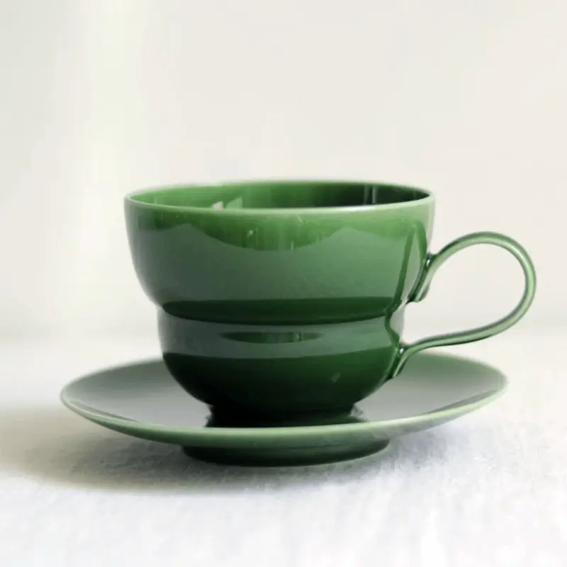 Handmade jade green gourd-shaped ceramic mug set with Chinese-style hand-painted porcelain design